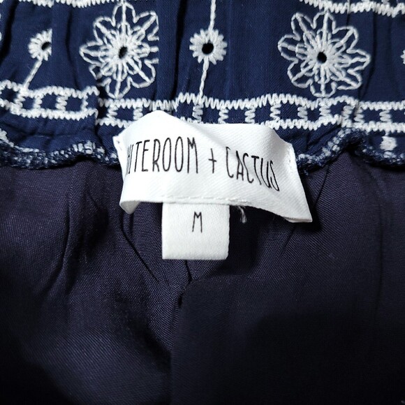Whiteroom + Cactus Blue White Embroidered Pleated Mini Skirt Bow Size M - Picture 7 of 9